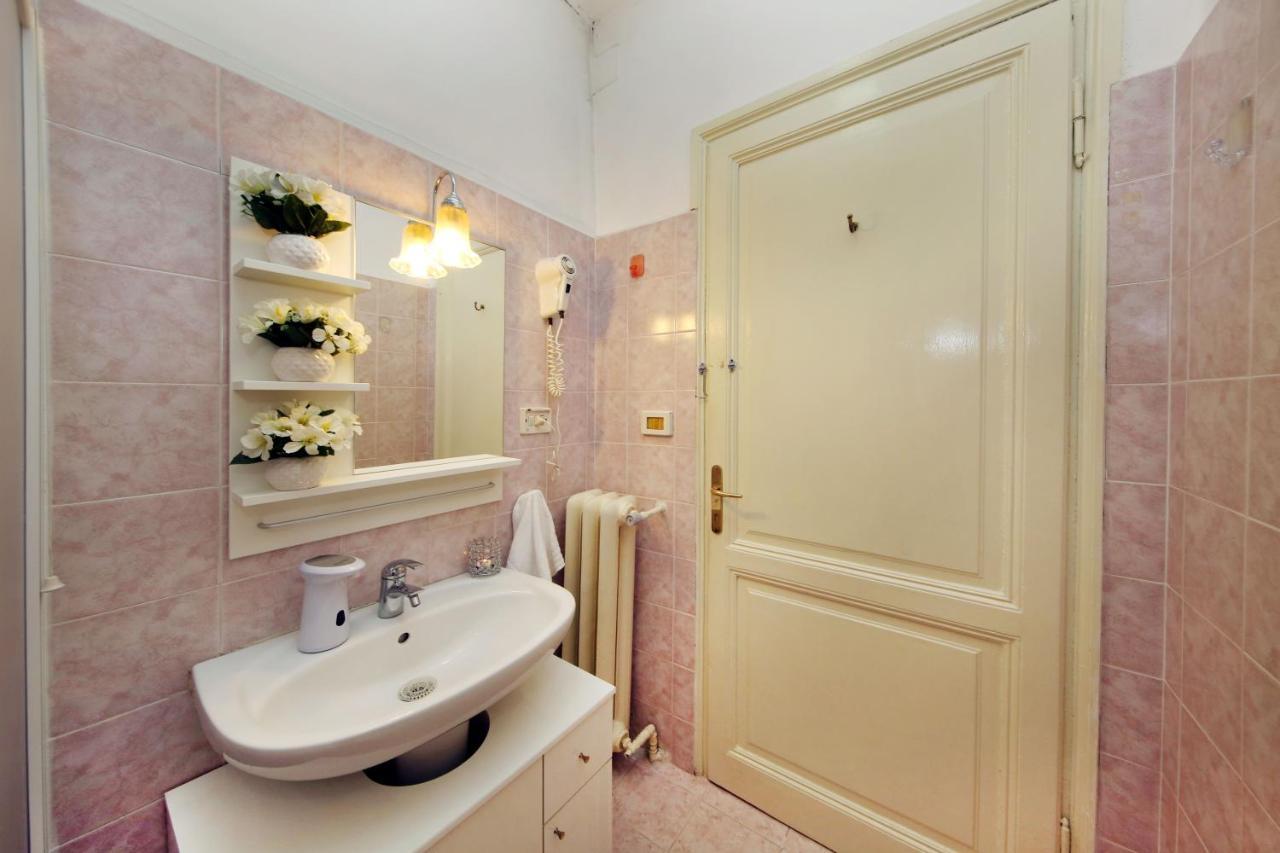 Tibullo Guesthouse Рим Екстериор снимка