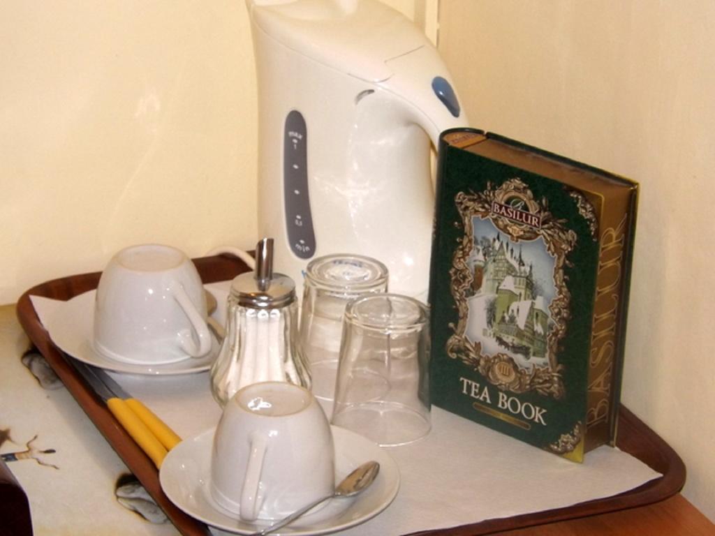 Tibullo Guesthouse Рим Екстериор снимка