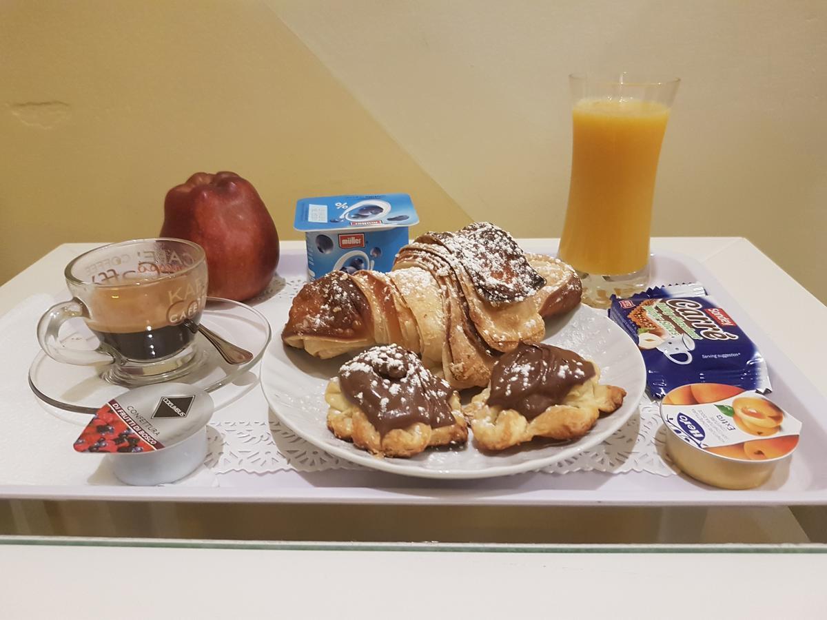 Tibullo Guesthouse Рим Екстериор снимка