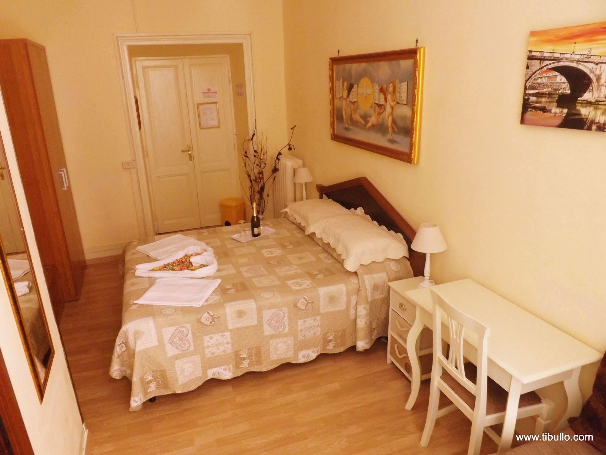 Tibullo Guesthouse Рим Екстериор снимка