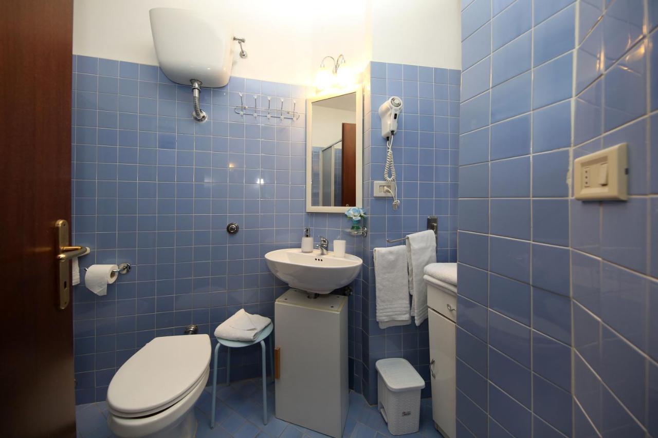 Tibullo Guesthouse Рим Екстериор снимка